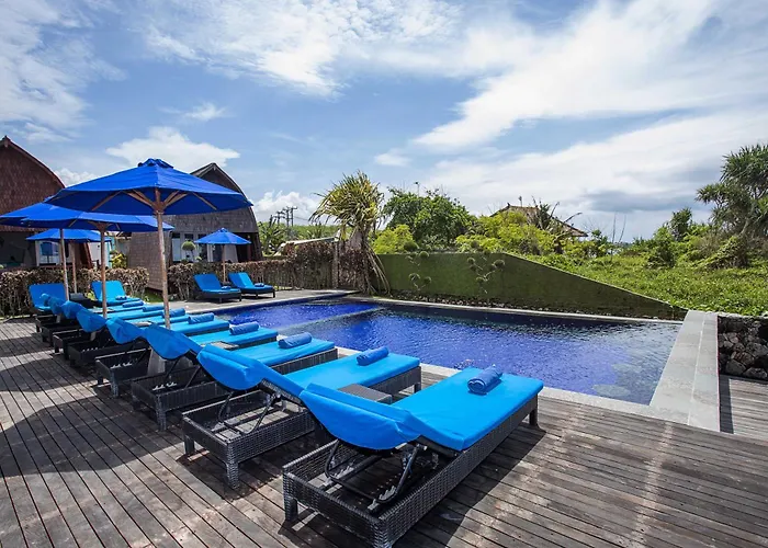 Water Blow Huts Nusa Lembongan