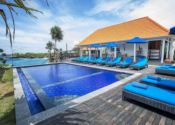 Water Blow Huts Holiday park Nusa Lembongan (Bali)