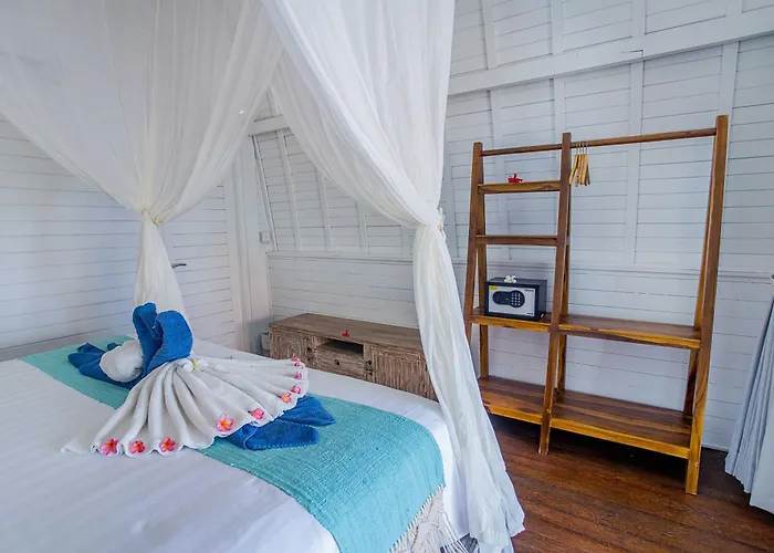 Water Blow Huts 3* Nusa Lembongan