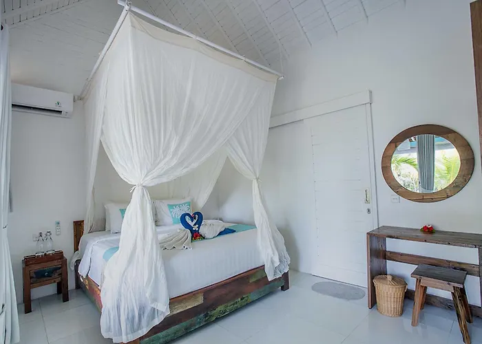 Water Blow Huts 3* Nusa Lembongan (Bali)