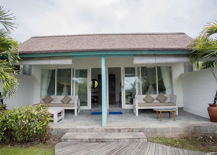 Holiday park Water Blow Huts Nusa Lembongan (Bali)